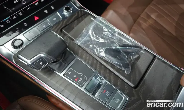 Audi A6 2021 2.0 автомат (гидро), миниатюра 12