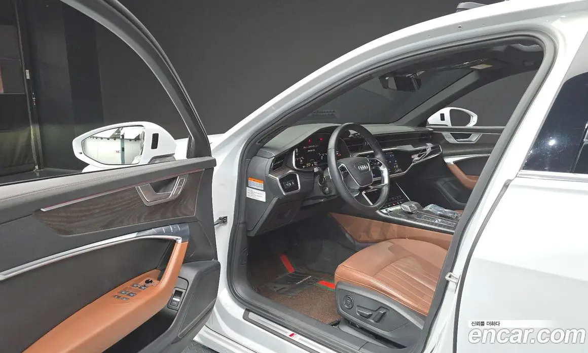 Audi A6 2021 2.0 автомат (гидро), фото 13