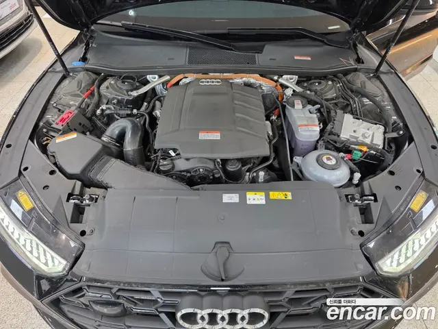 Audi A7 2024 2.0 автомат (гидро), миниатюра 6