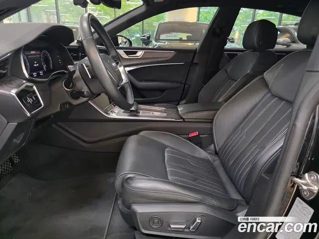 Audi A7 2024 2.0 автомат (гидро), миниатюра 10