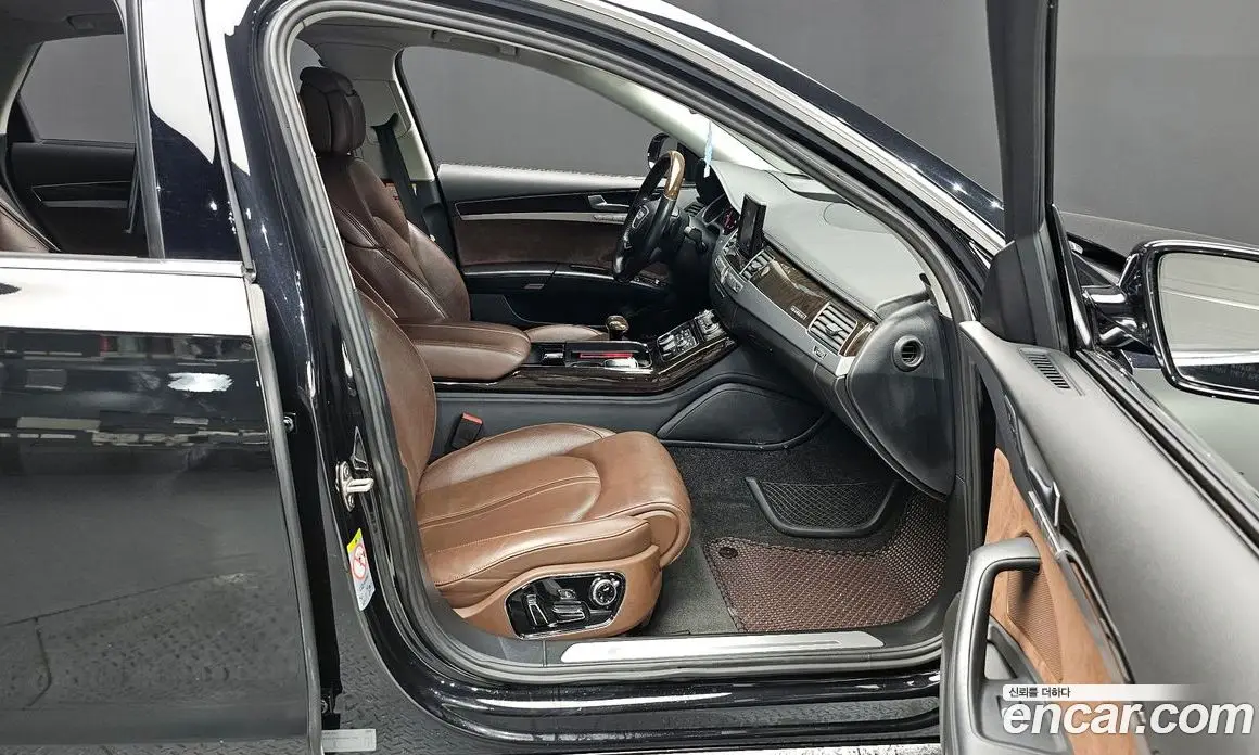 Audi A8 2015 4.0 автомат (гидро), фото 11