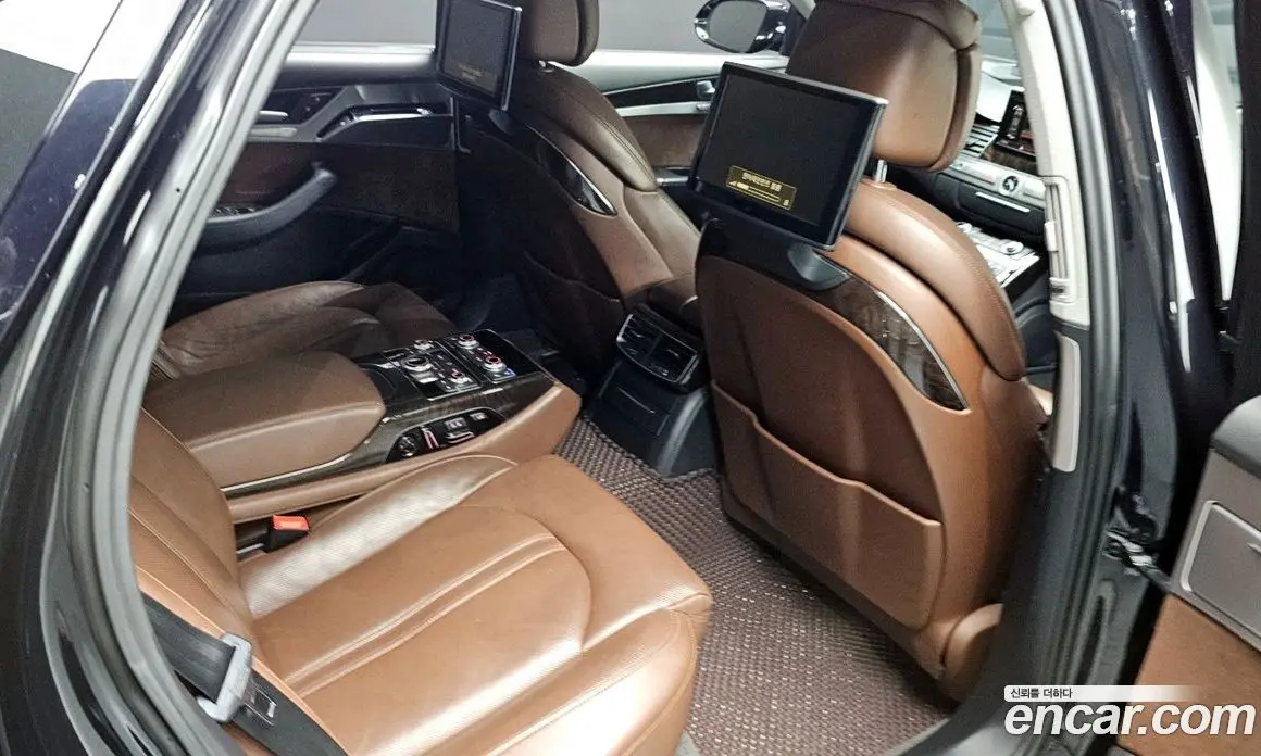 Audi A8 2015 4.0 автомат (гидро), фото 12