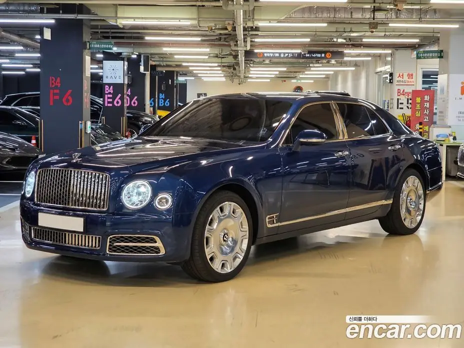 Bentley Mulsanne 2017 6.8 автомат (гидро), фото 2 Bentley Mulsanne 2017 6.8 автомат (гидро), фото 2