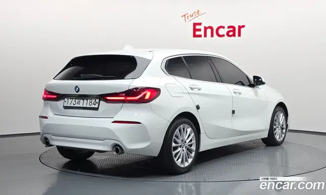 BMW 1 серия 2020 2.0 автомат (гидро), миниатюра 2