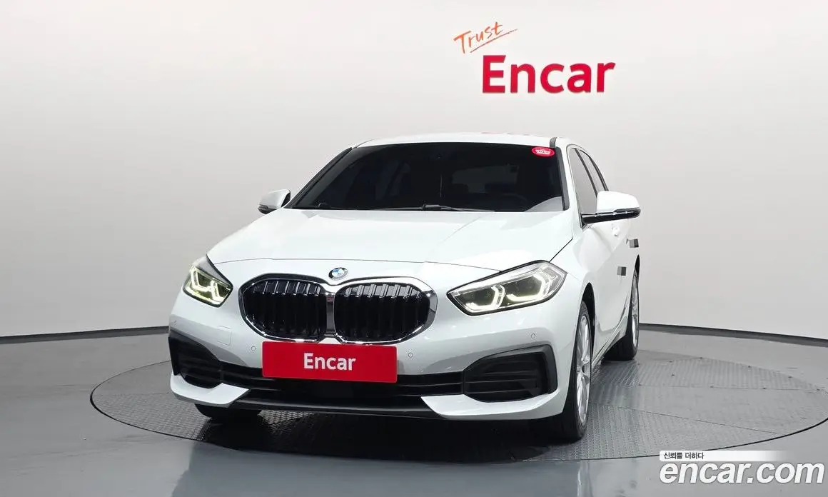 BMW 1 серия 2020 2.0 автомат (гидро), фото 3