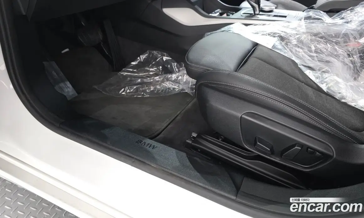 BMW 1 серия 2020 2.0 автомат (гидро), фото 30