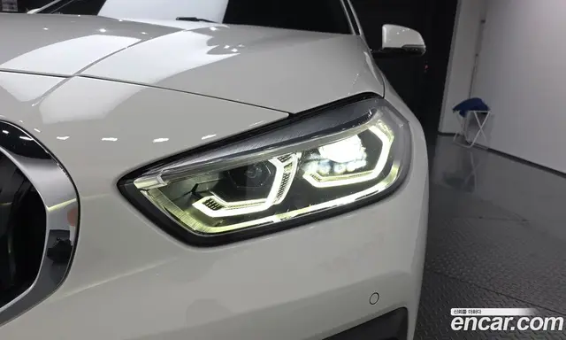 BMW 1 серия 2020 2.0 автомат (гидро), миниатюра 8