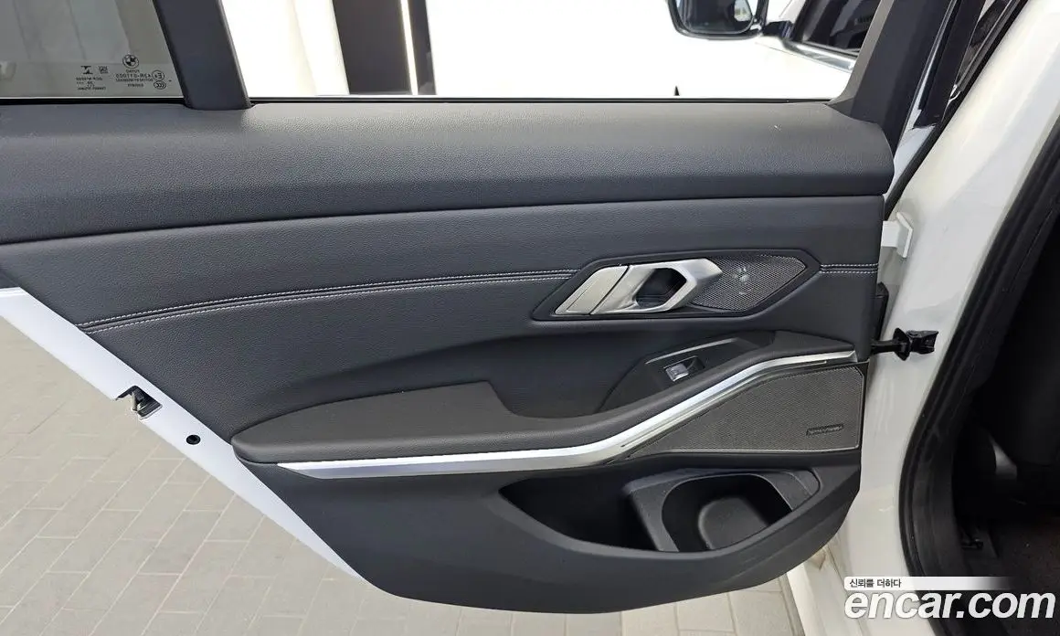 BMW 3 серия 2021 2.0 автомат (гидро), фото 15