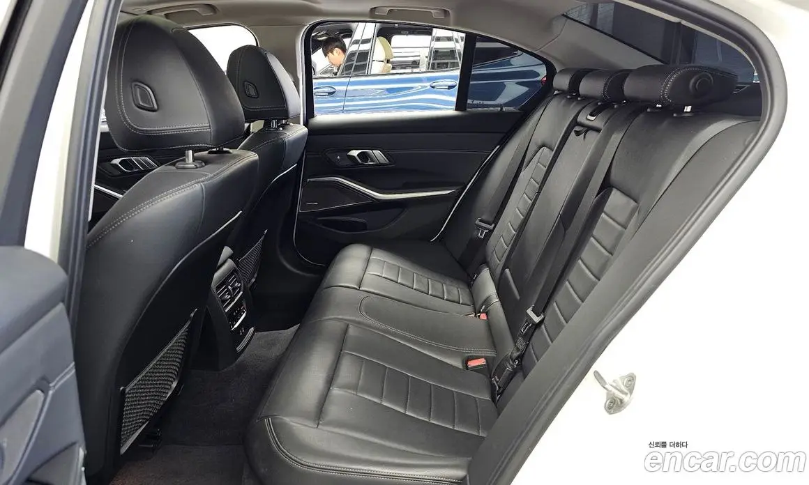 BMW 3 серия 2021 2.0 автомат (гидро), фото 16