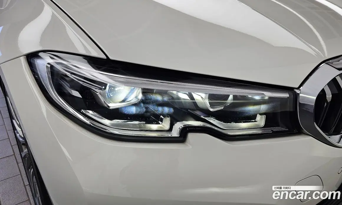 BMW 3 серия 2021 2.0 автомат (гидро), фото 8
