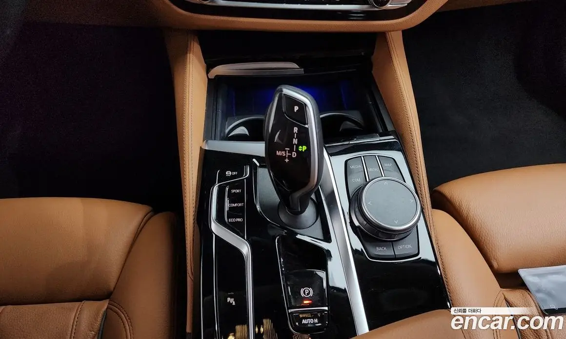 BMW 5 серия 2022 2.0 автомат (гидро), фото 12