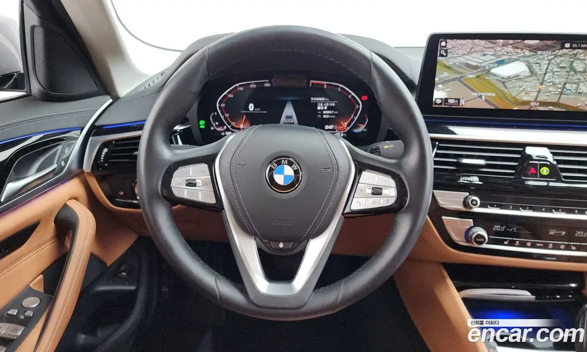 BMW 5 серия 2022 2.0 автомат (гидро), фото 19