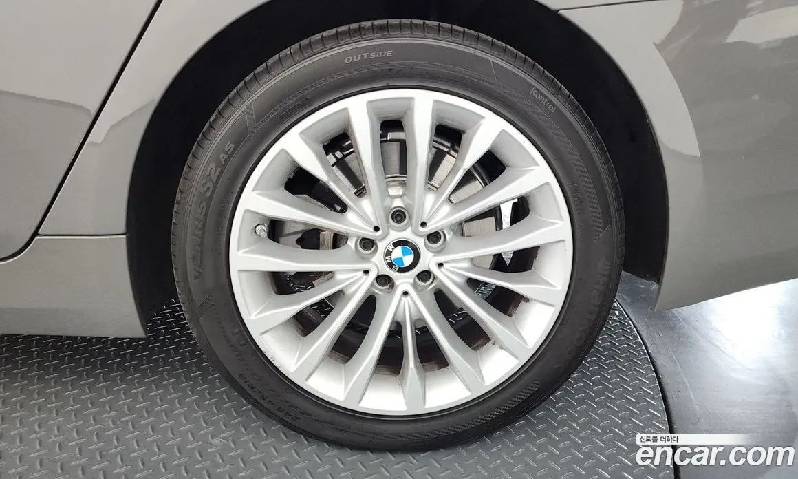 BMW 5 серия 2022 2.0 автомат (гидро), фото 7