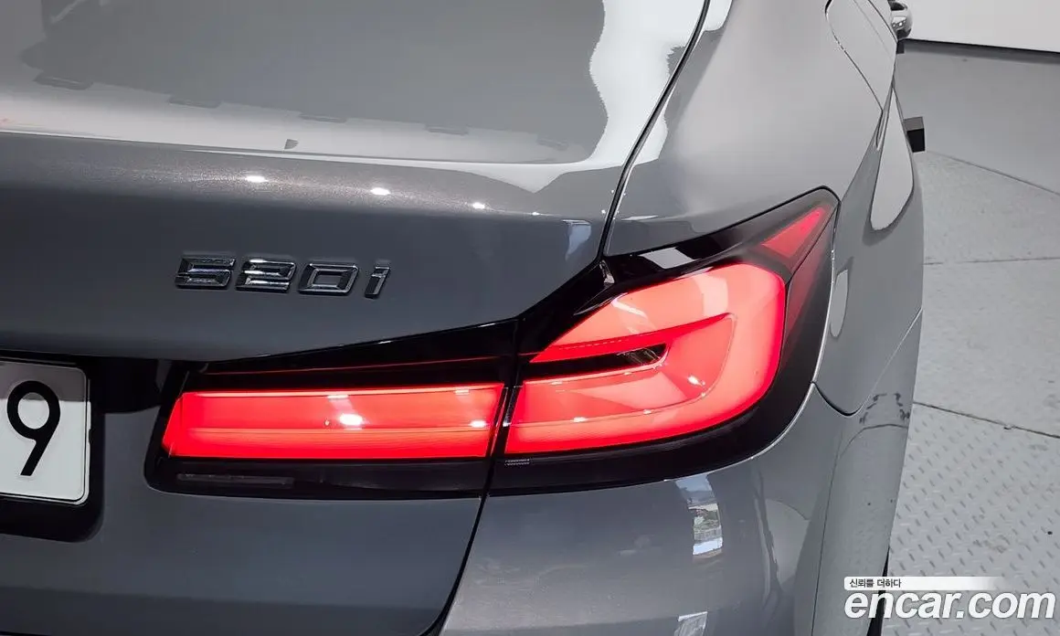 BMW 5 серия 2022 2.0 автомат (гидро), фото 9