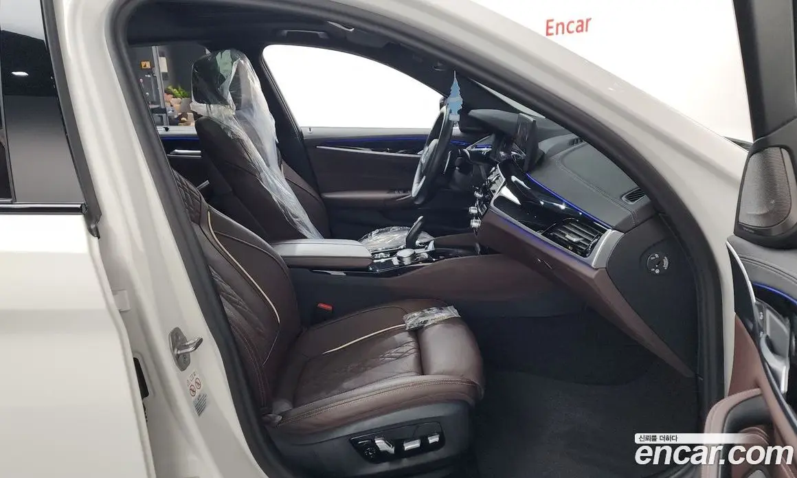 BMW 5 серия 2023 2.0 автомат (гидро), фото 11