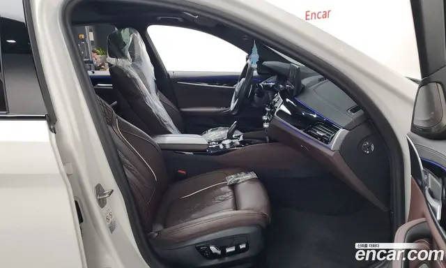 BMW 5 серия 2023 2.0 автомат (гидро), миниатюра 11