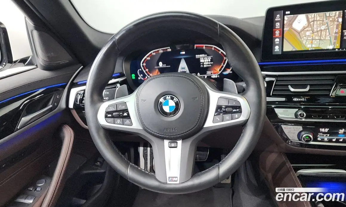 BMW 5 серия 2023 2.0 автомат (гидро), фото 13