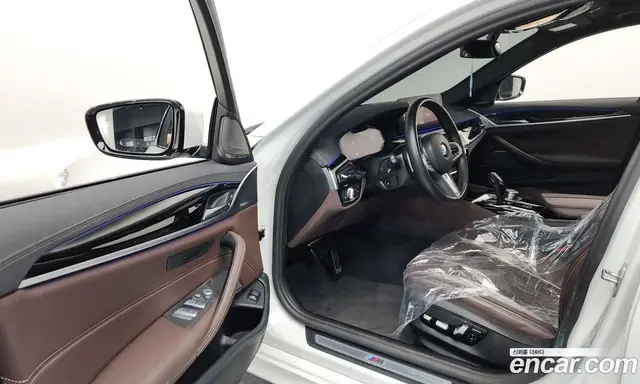 BMW 5 серия 2023 2.0 автомат (гидро), миниатюра 10