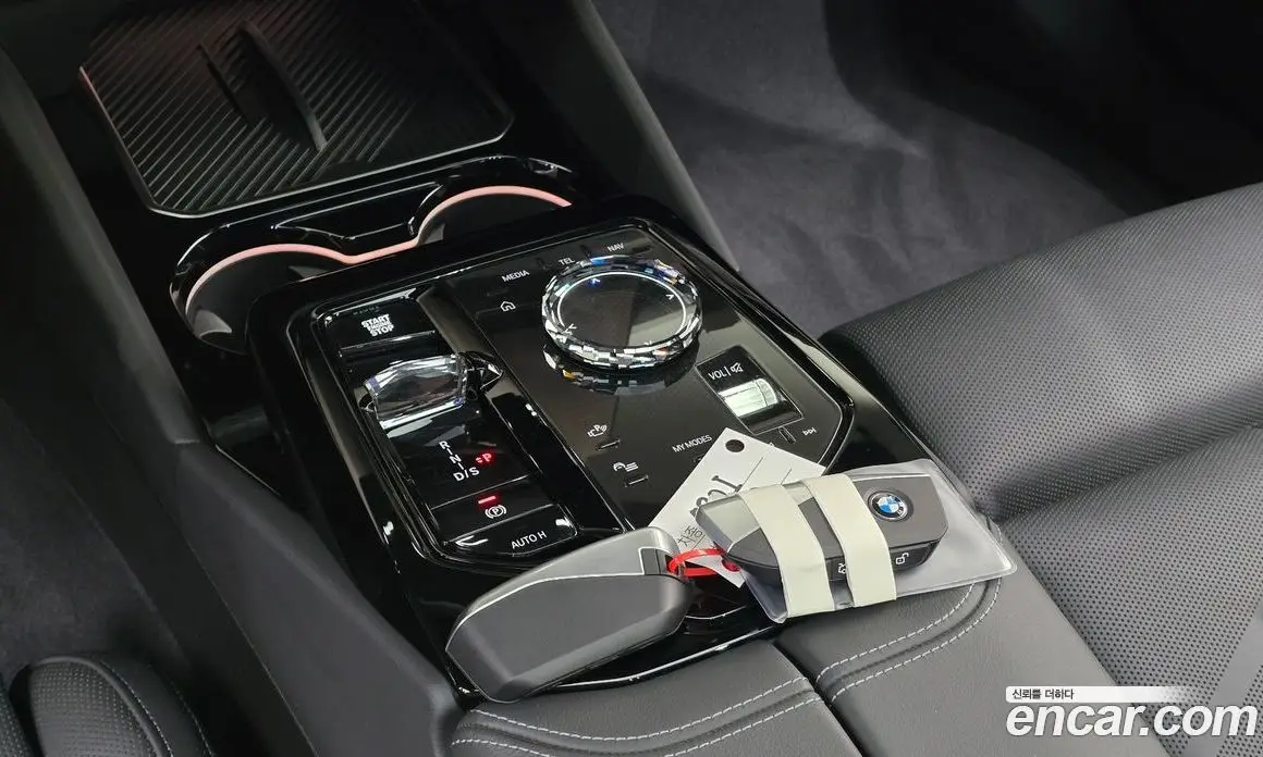 BMW 5 серия 2025 2.0 автомат (гидро), фото 11