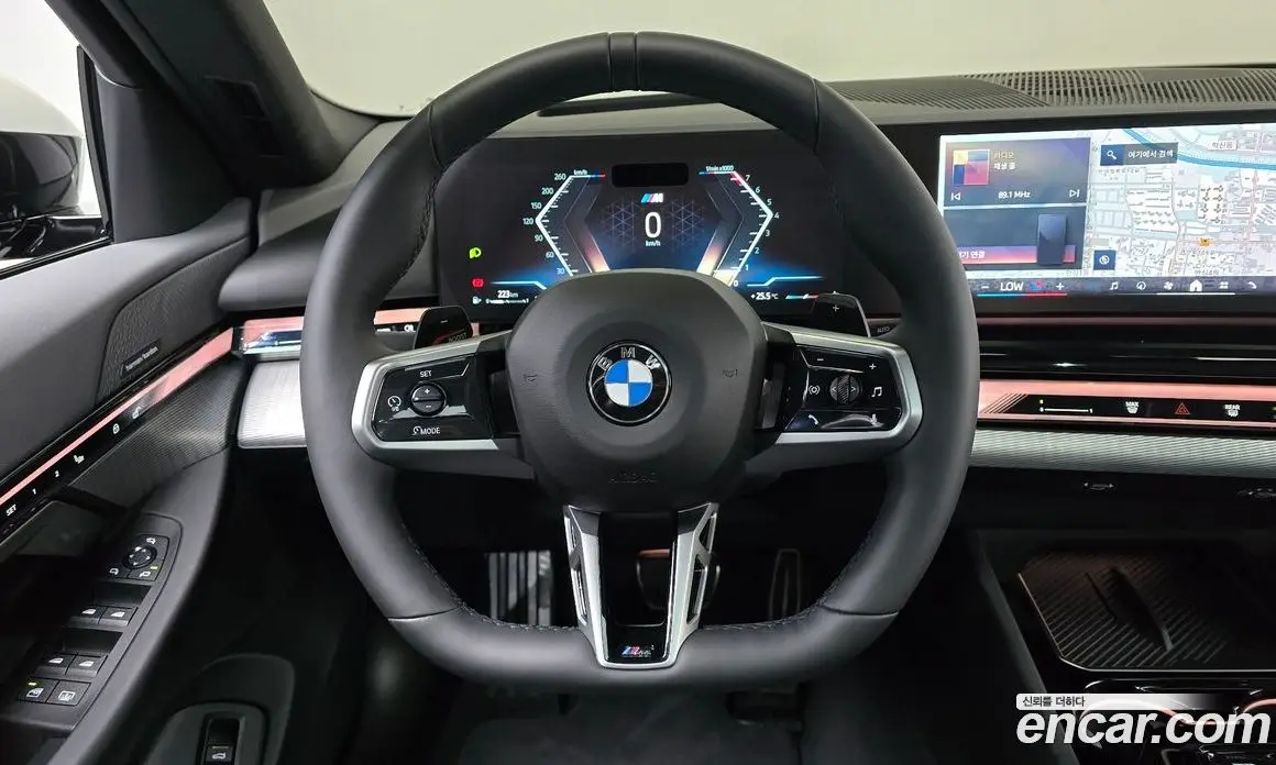 BMW 5 серия 2025 2.0 автомат (гидро), фото 17