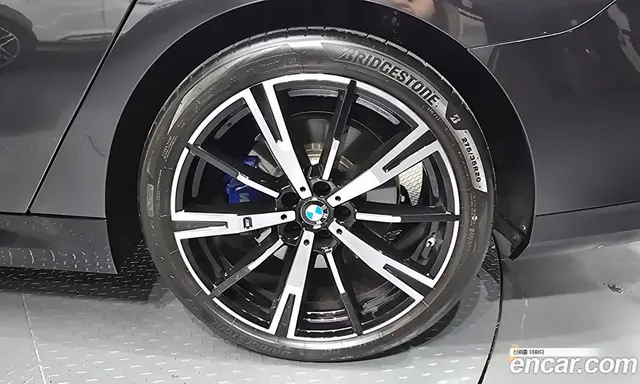 BMW 5 серия 2025 2.0 автомат (гидро), миниатюра 6