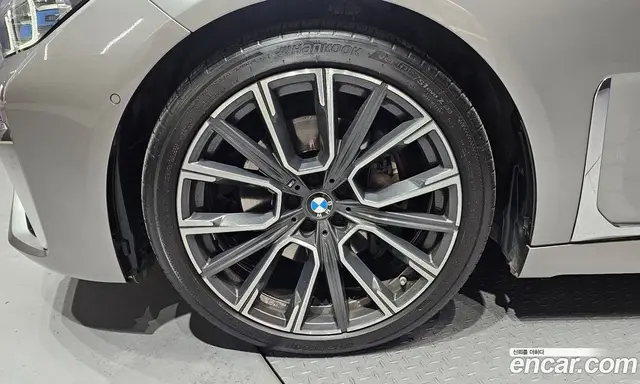 BMW 7 серия 2021 3.0 автомат (гидро), миниатюра 5