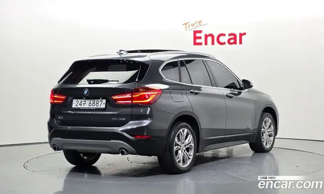 BMW X1 2018 2.0 автомат (гидро), миниатюра 2