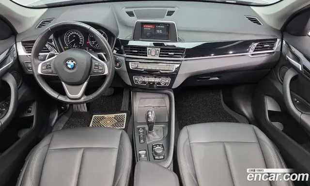BMW X1 2018 2.0 автомат (гидро), миниатюра 10