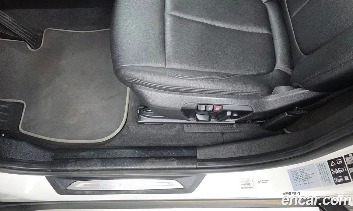 BMW X1 2022 2.0 автомат (гидро), фото 31
