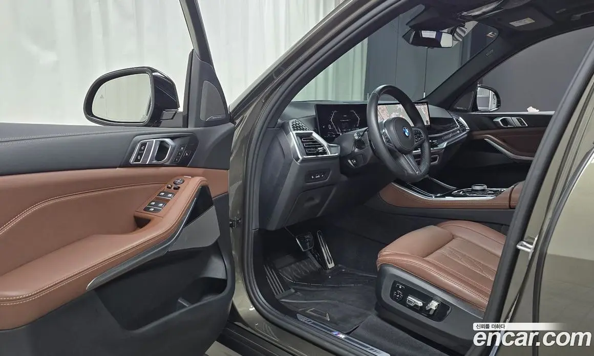 BMW X5 2025 3.0 автомат (гидро), фото 13
