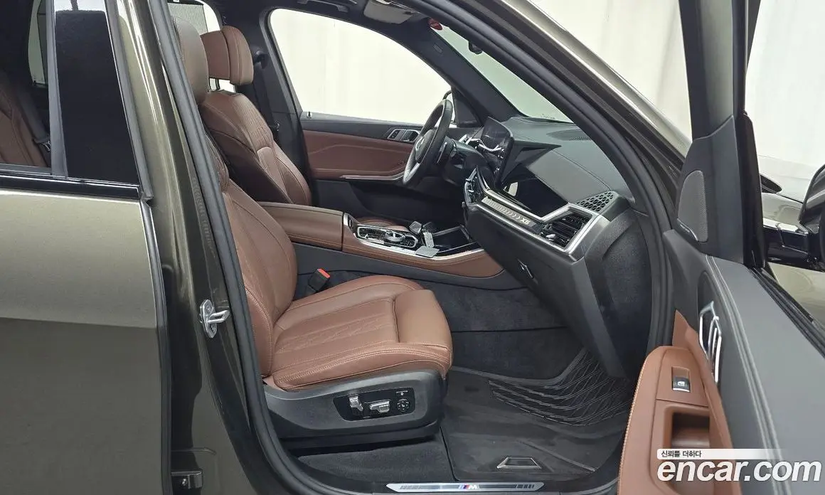 BMW X5 2025 3.0 автомат (гидро), фото 16