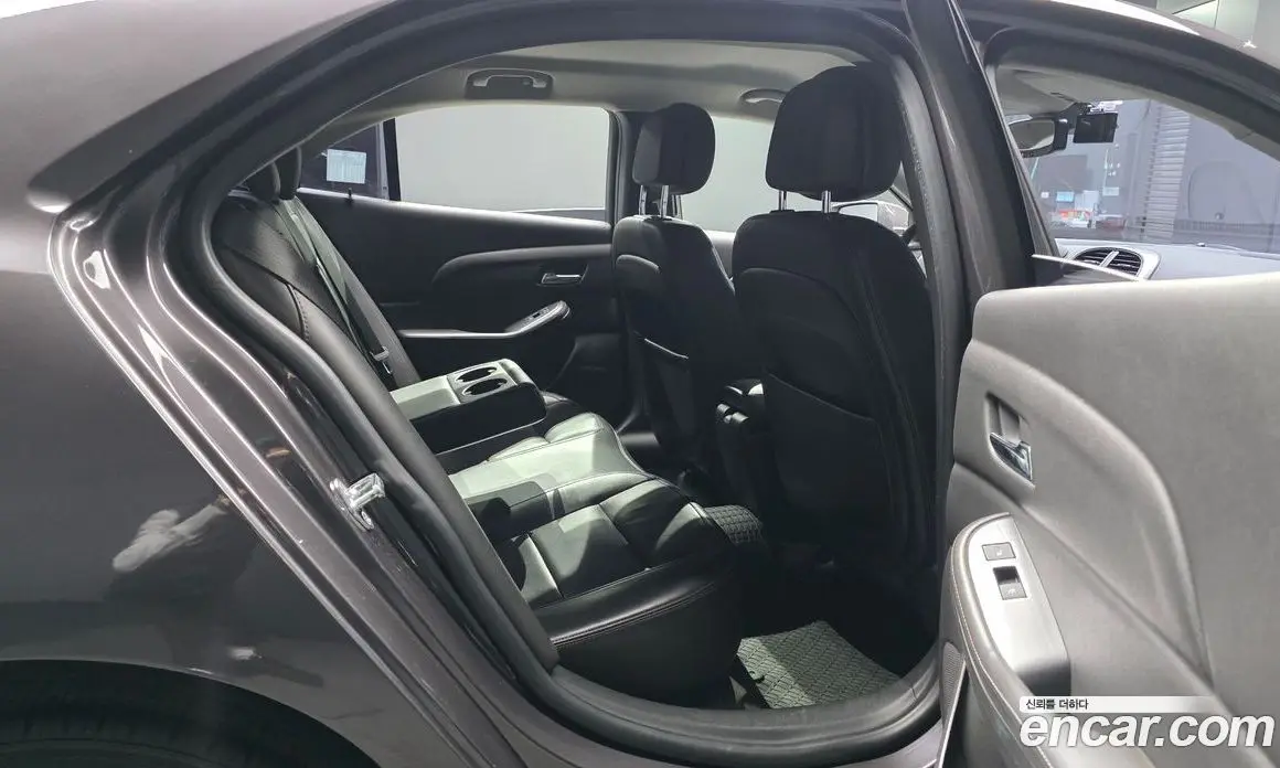 Chevrolet Malibu 2015 2.0 автомат (гидро), фото 18