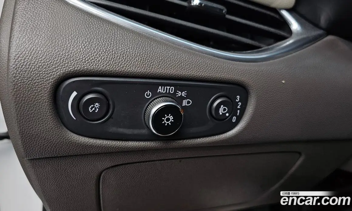 Chevrolet Malibu 2019 2.0 автомат (гидро), фото 13