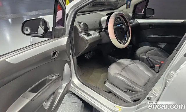 Chevrolet Spark 2013 1.0 автомат (гидро), миниатюра 10