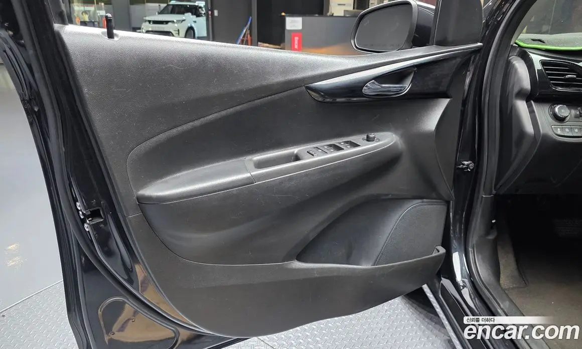 Chevrolet Spark 2015 1.0 автомат (гидро), фото 14