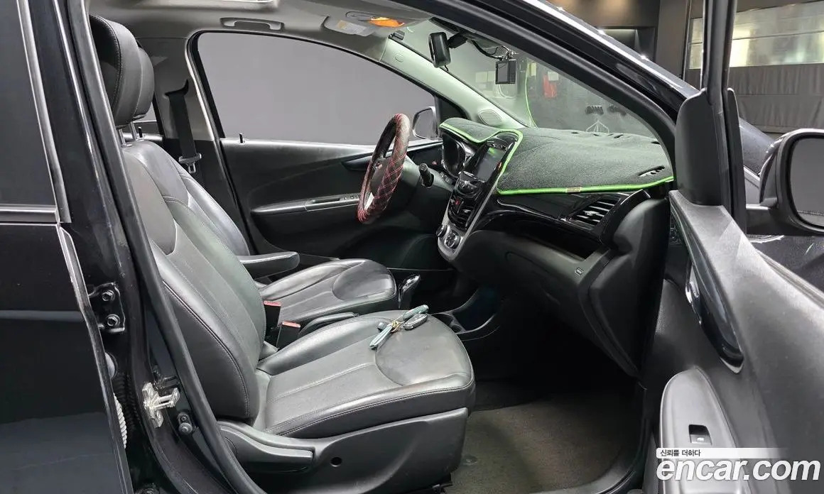 Chevrolet Spark 2015 1.0 автомат (гидро), фото 16