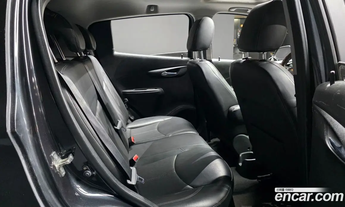Chevrolet Spark 2015 1.0 автомат (гидро), фото 17