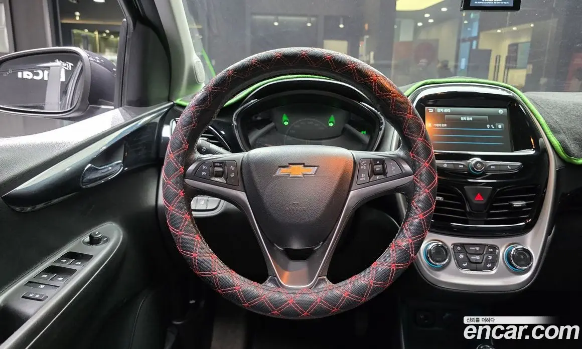 Chevrolet Spark 2015 1.0 автомат (гидро), фото 20