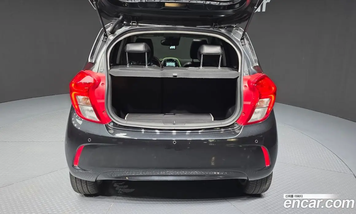 Chevrolet Spark 2015 1.0 автомат (гидро), фото 26