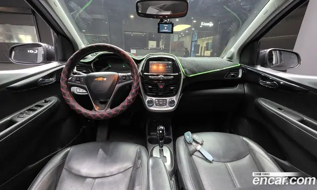 Chevrolet Spark 2015 1.0 автомат (гидро), миниатюра 10