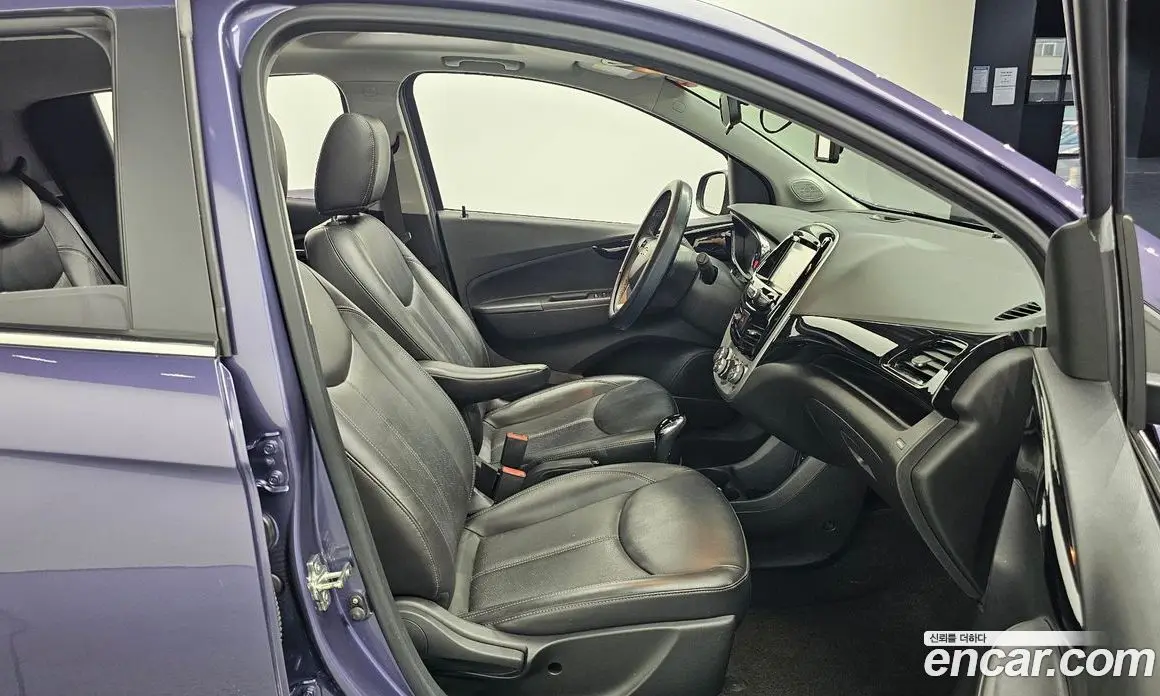 Chevrolet Spark 2015 1.0 автомат (гидро), фото 11