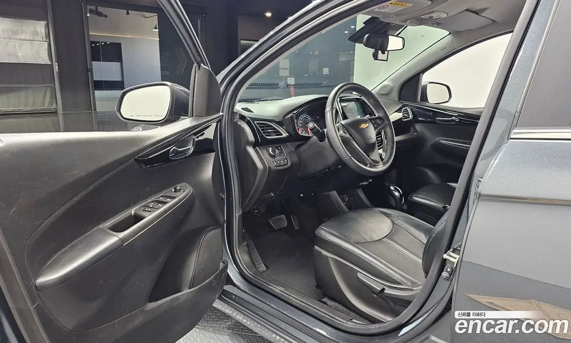 Chevrolet Spark 2018 1.0 автомат (гидро), фото 13