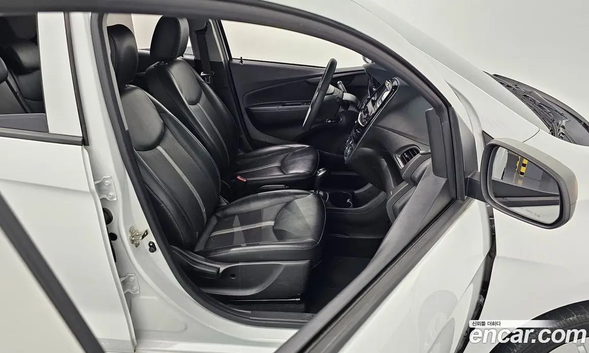 Chevrolet Spark 2018 1.0 автомат (гидро), фото 10