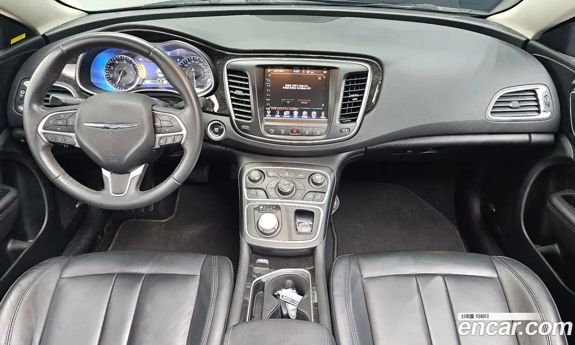 Chrysler 200 2015 2.4 автомат (гидро), фото 7 Chrysler 200 2015 2.4 автомат (гидро), фото 7