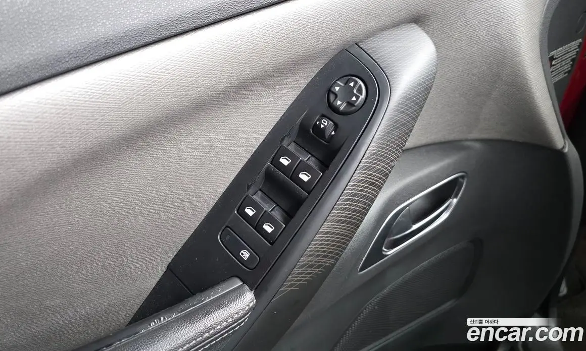 Citroen C4 Picasso 2015 2.0 автомат (гидро), фото 18 Citroen C4 Picasso 2015 2.0 автомат (гидро), фото 18