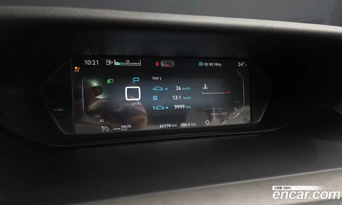 Citroen C4 Picasso 2015 2.0 автомат (гидро), фото 8 Citroen C4 Picasso 2015 2.0 автомат (гидро), фото 8