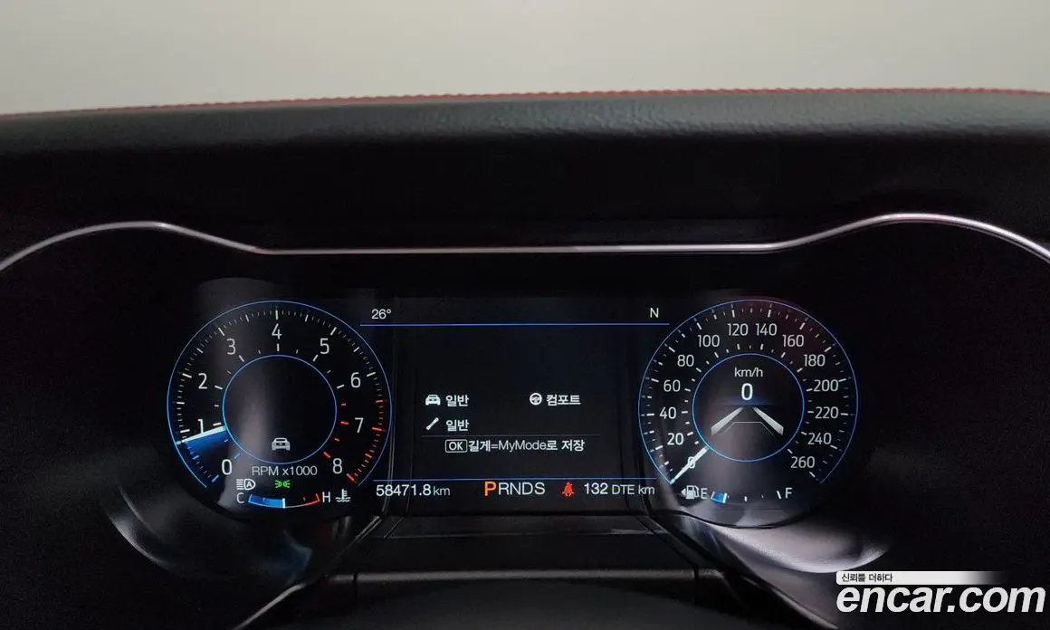 Ford Mustang 2022 2.3 автомат (гидро), фото 11