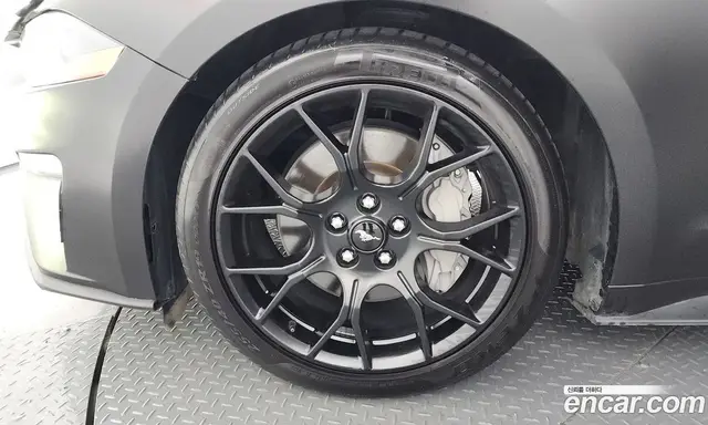 Ford Mustang 2022 2.3 автомат (гидро), миниатюра 5
