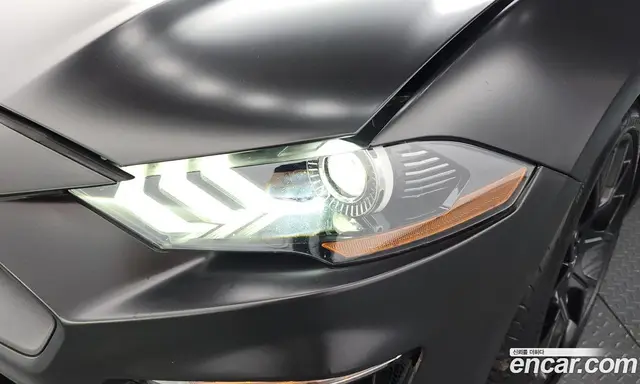 Ford Mustang 2022 2.3 автомат (гидро), миниатюра 8