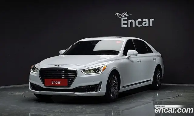 Genesis EQ900, 2017, 82 063 км